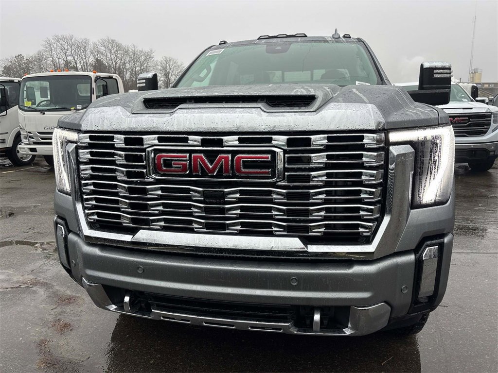 New 2026 GMC Sierra 2500 Denali w/ Denali Reserve Package image 2