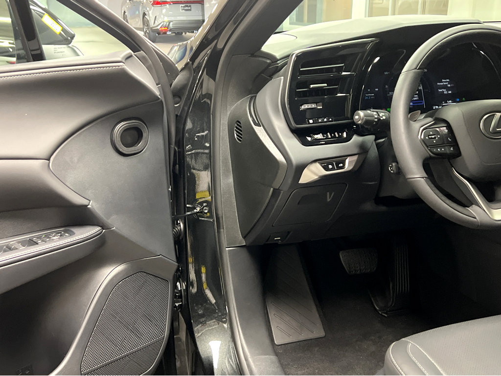 New 2026 Lexus RX 350h AWD/4WD image 42