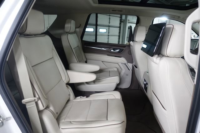 Used 2021 GMC Yukon Denali w/ Denali Premium Package AWD/4WD image 29