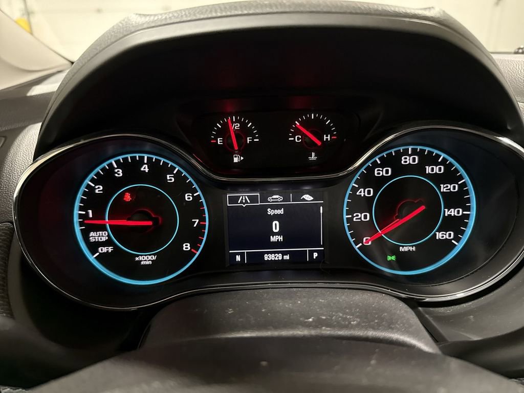 Used 2018 Chevrolet Cruze LT image 12