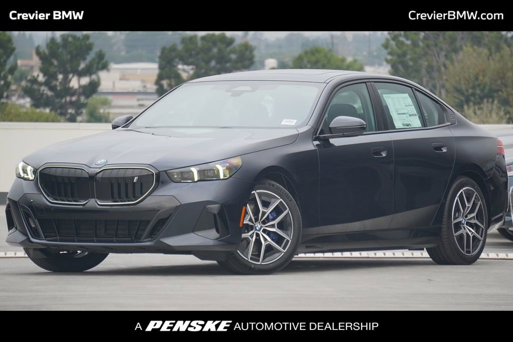 New 2026 BMW i5 eDrive40 w/ M Sport Package