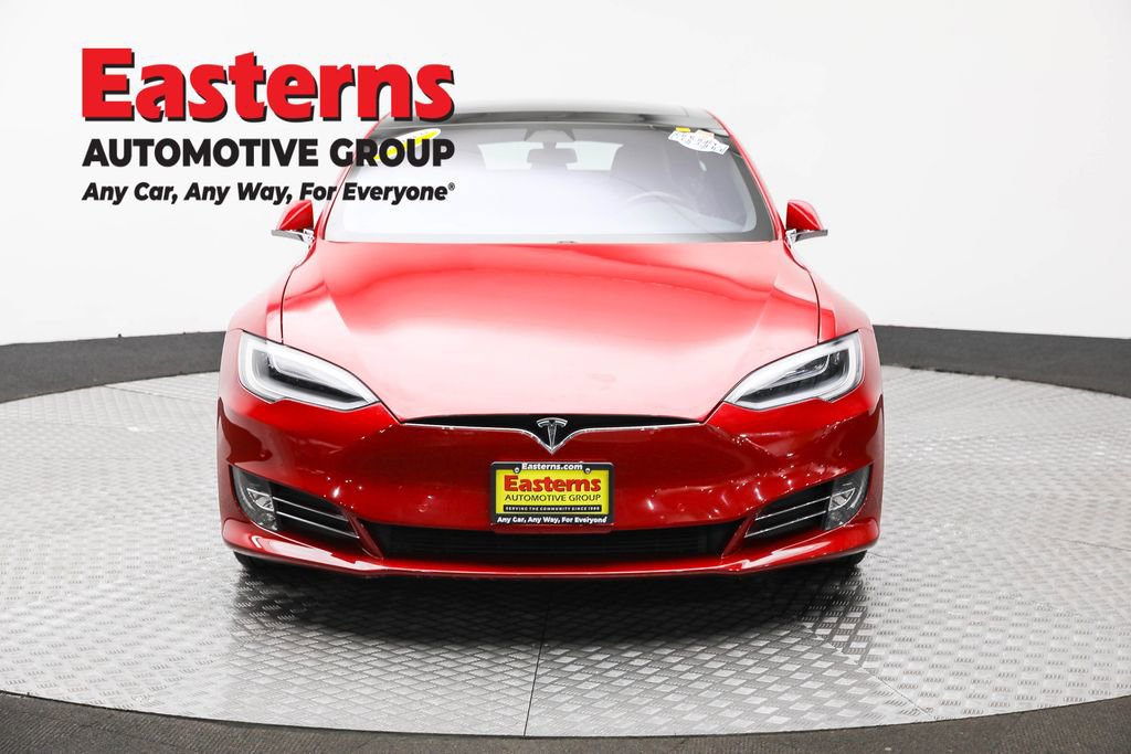 Used 2016 Tesla Model S 90D image 2