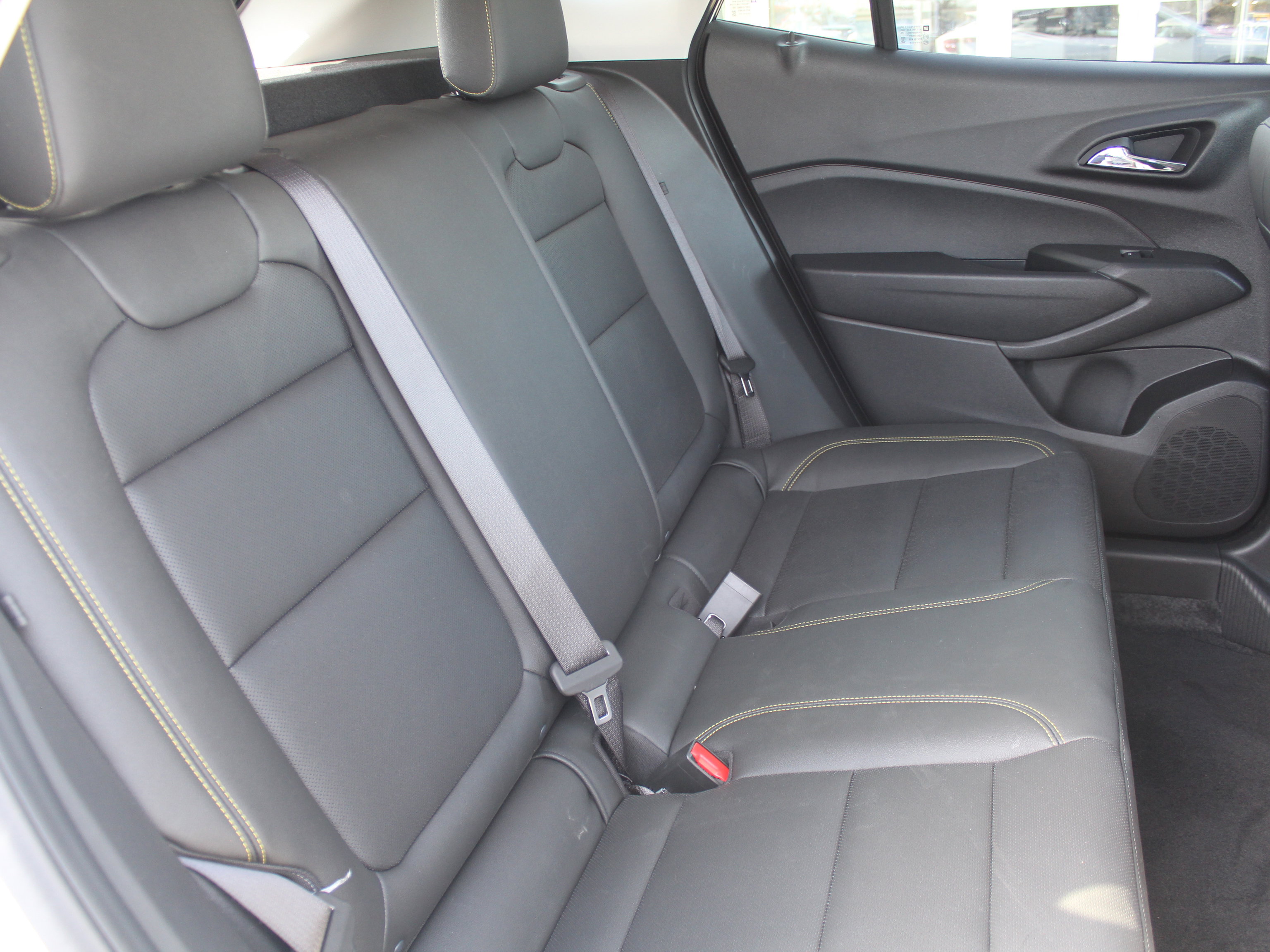 New 2026 Chevrolet Trax ACTIV w/ Sunroof Package image 23