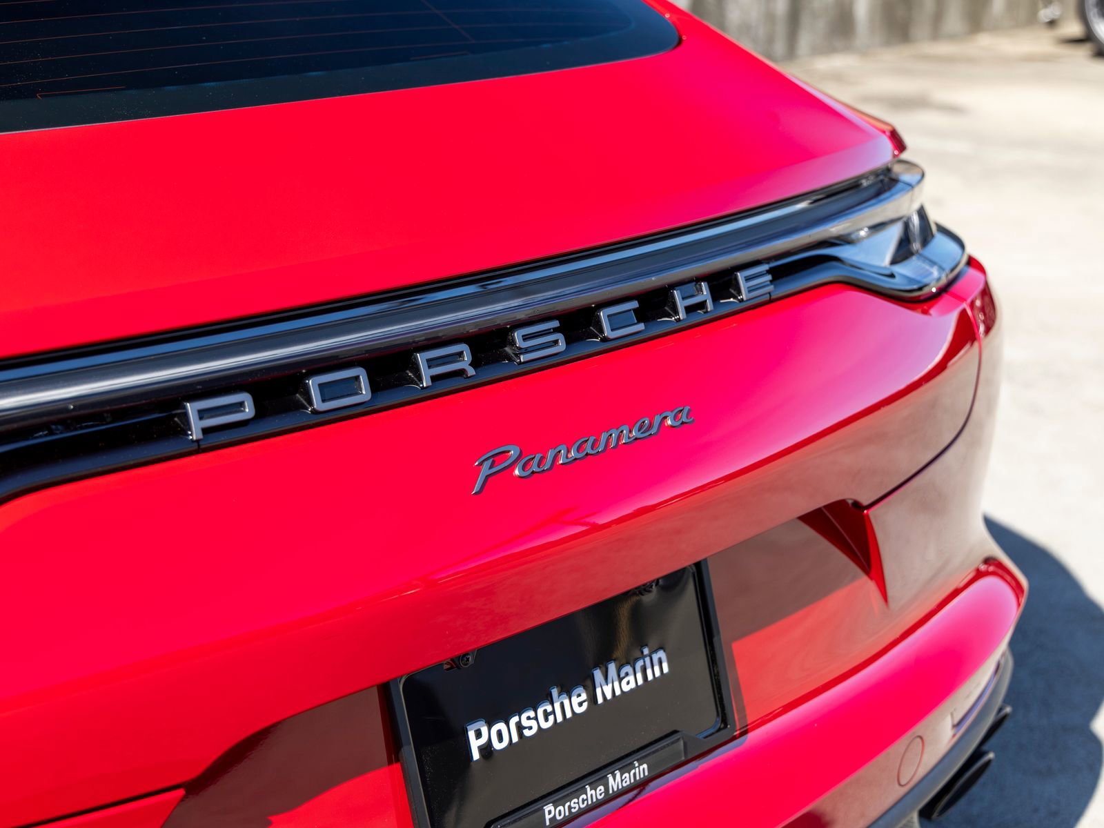 Certified 2023 Porsche Panamera Platinum Edition image 21