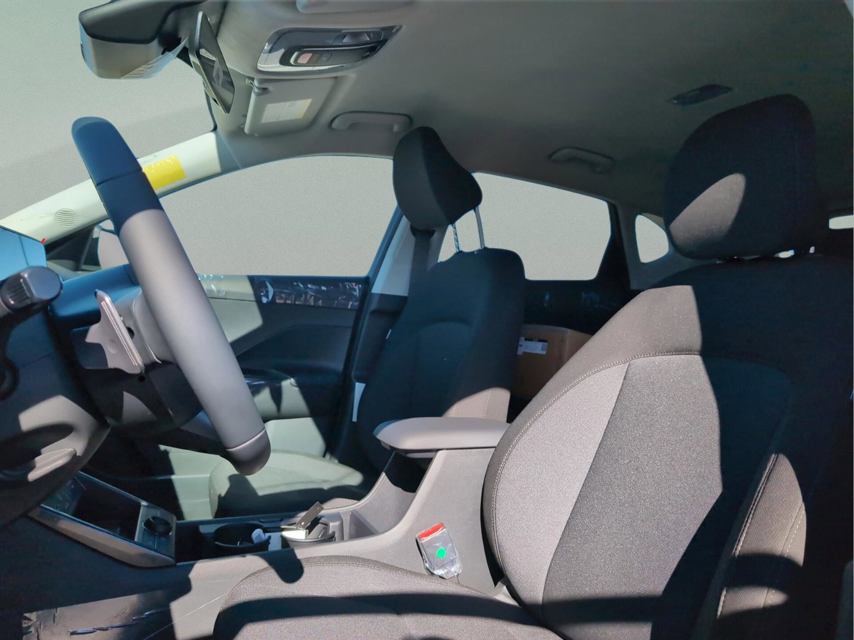 Used 2025 Hyundai Kona SEL image 10