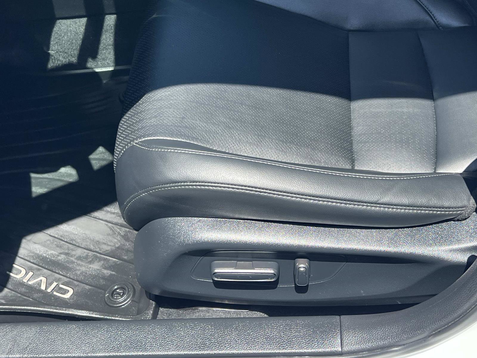 Certified 2024 Honda Civic EX-L image 16