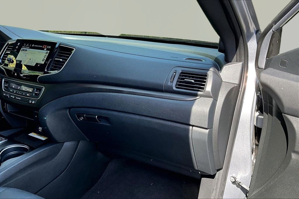 Certified 2023 Honda Passport TrailSport image 18