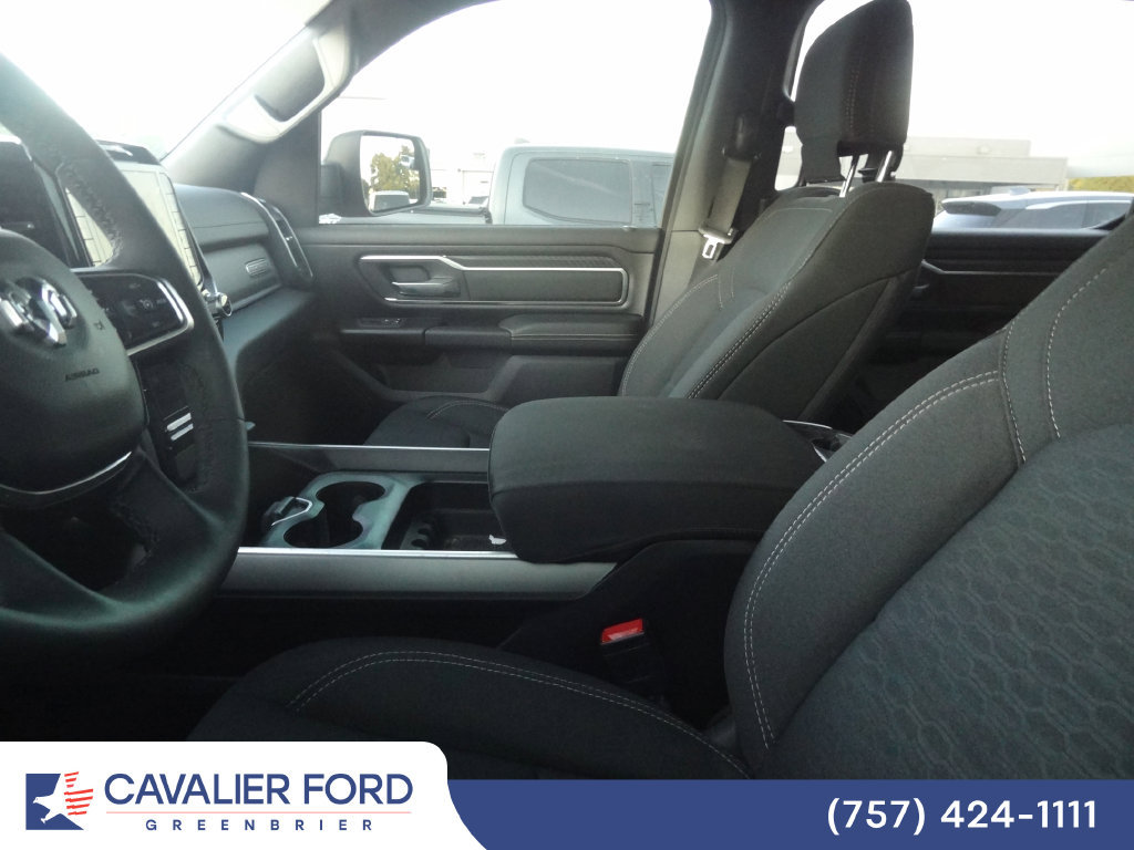 Used 2025 RAM 1500 Big Horn AWD/4WD image 11