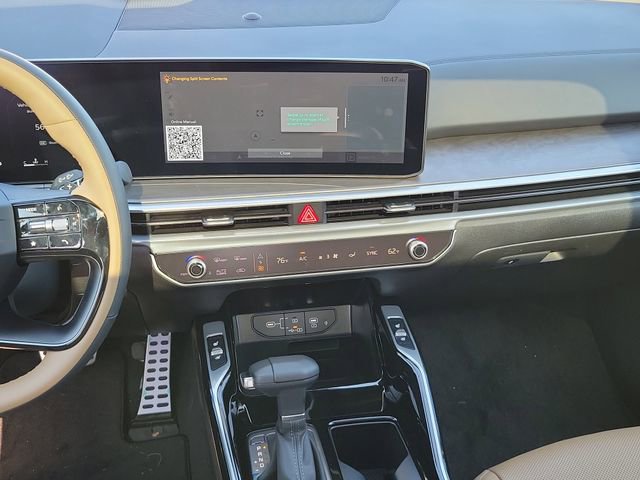 New 2026 Kia Sorento SX Prestige w/ Olive Brown Leather Package image 17