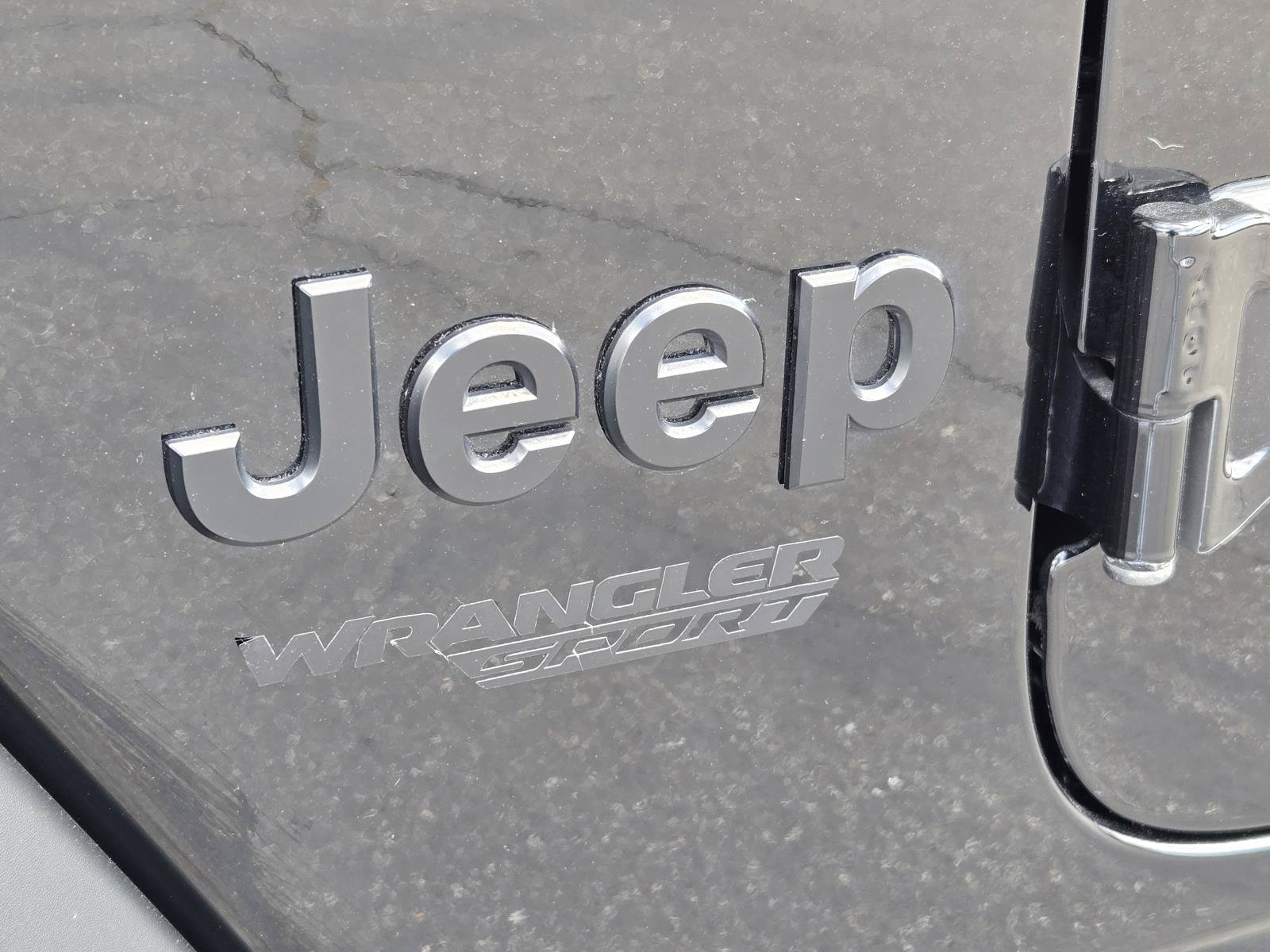 Used 2021 Jeep Wrangler Sport AWD/4WD image 32
