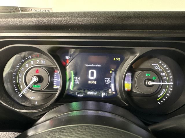 Used 2024 Jeep Wrangler Unlimited w/ Convenience Group AWD/4WD image 22