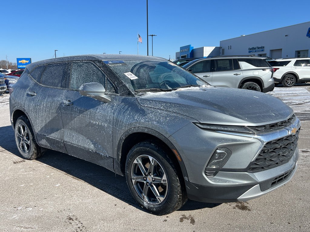 Used 2024 Chevrolet Blazer LT image 8