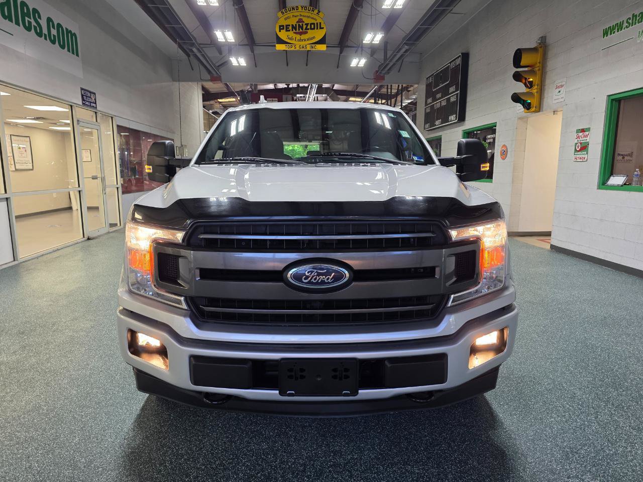Used 2018 Ford F150 XLT w/ Equipment Group 301A Mid AWD/4WD image 3