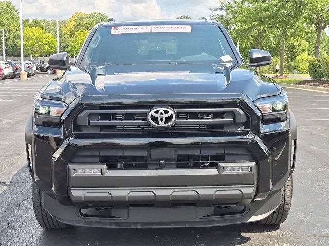 Certified 2025 Toyota 4Runner SR5 AWD/4WD image 5