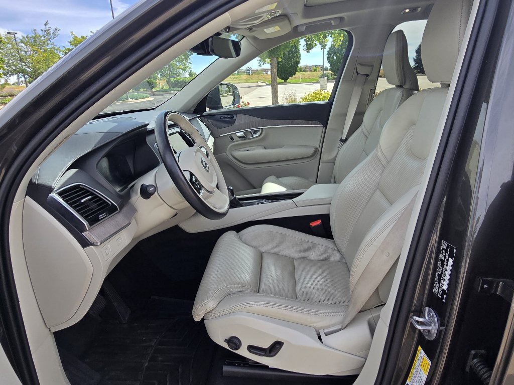 Used 2022 Volvo XC90 T6 Inscription w/ Advanced Package AWD/4WD image 13