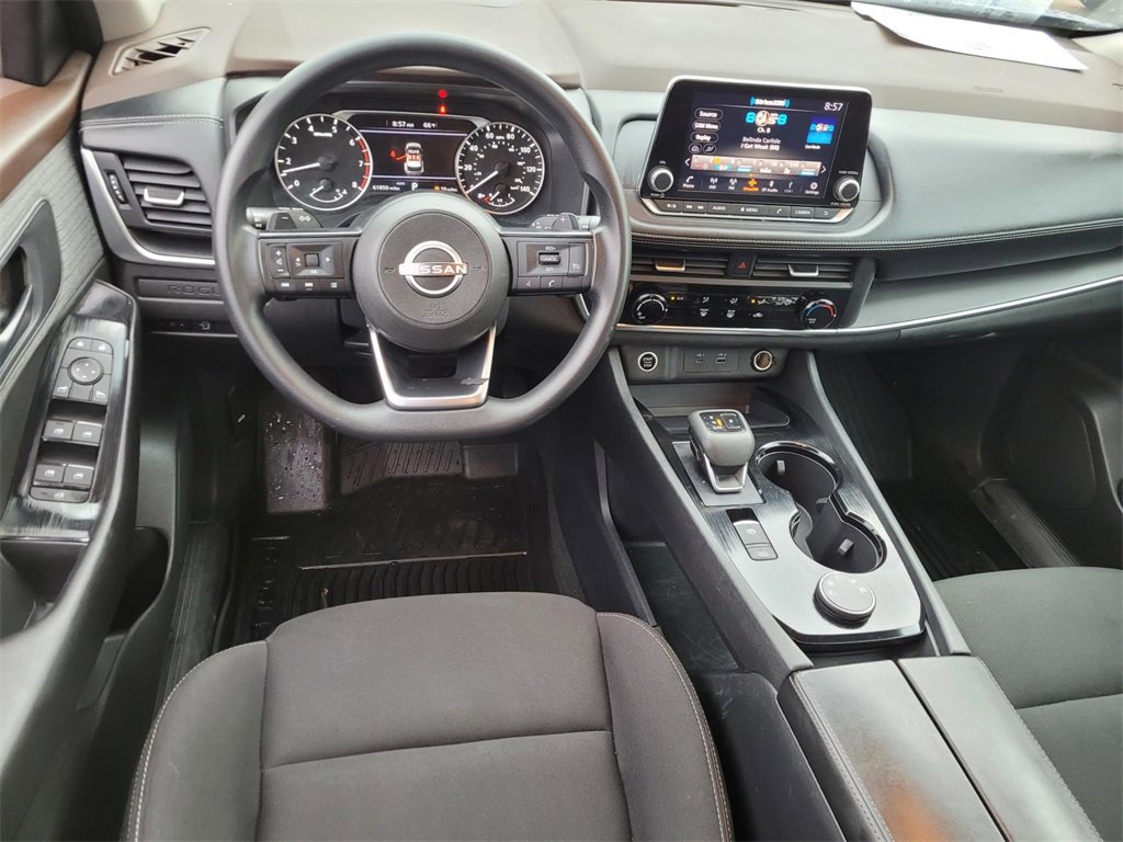 Used 2023 Nissan Rogue S image 14