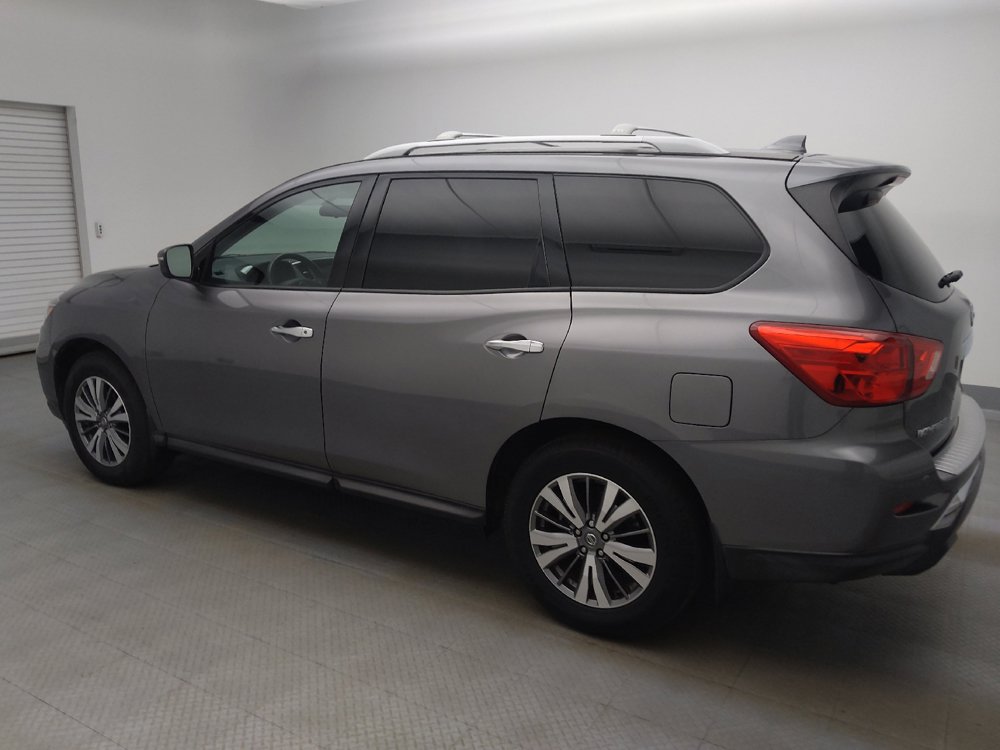 Used 2020 Nissan Pathfinder S FWD image 3