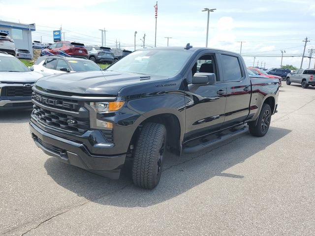 New 2026 Chevrolet Silverado 1500 Custom w/ Turbomax Blackout Package AWD/4WD image 3