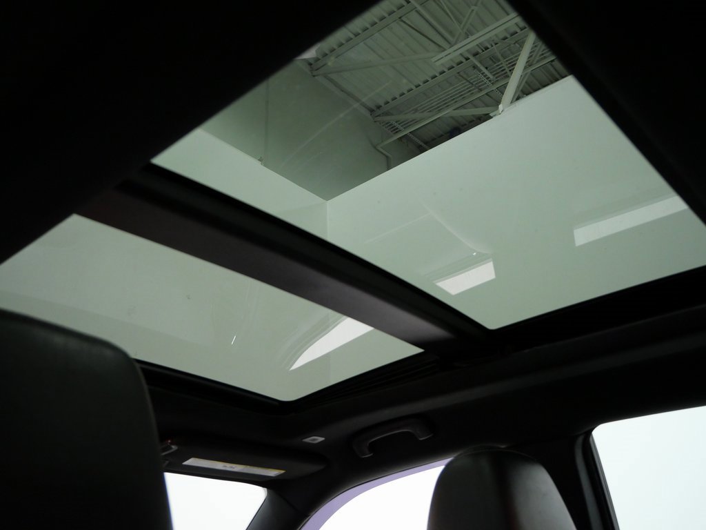 Used 2020 Chrysler 300 S image 4