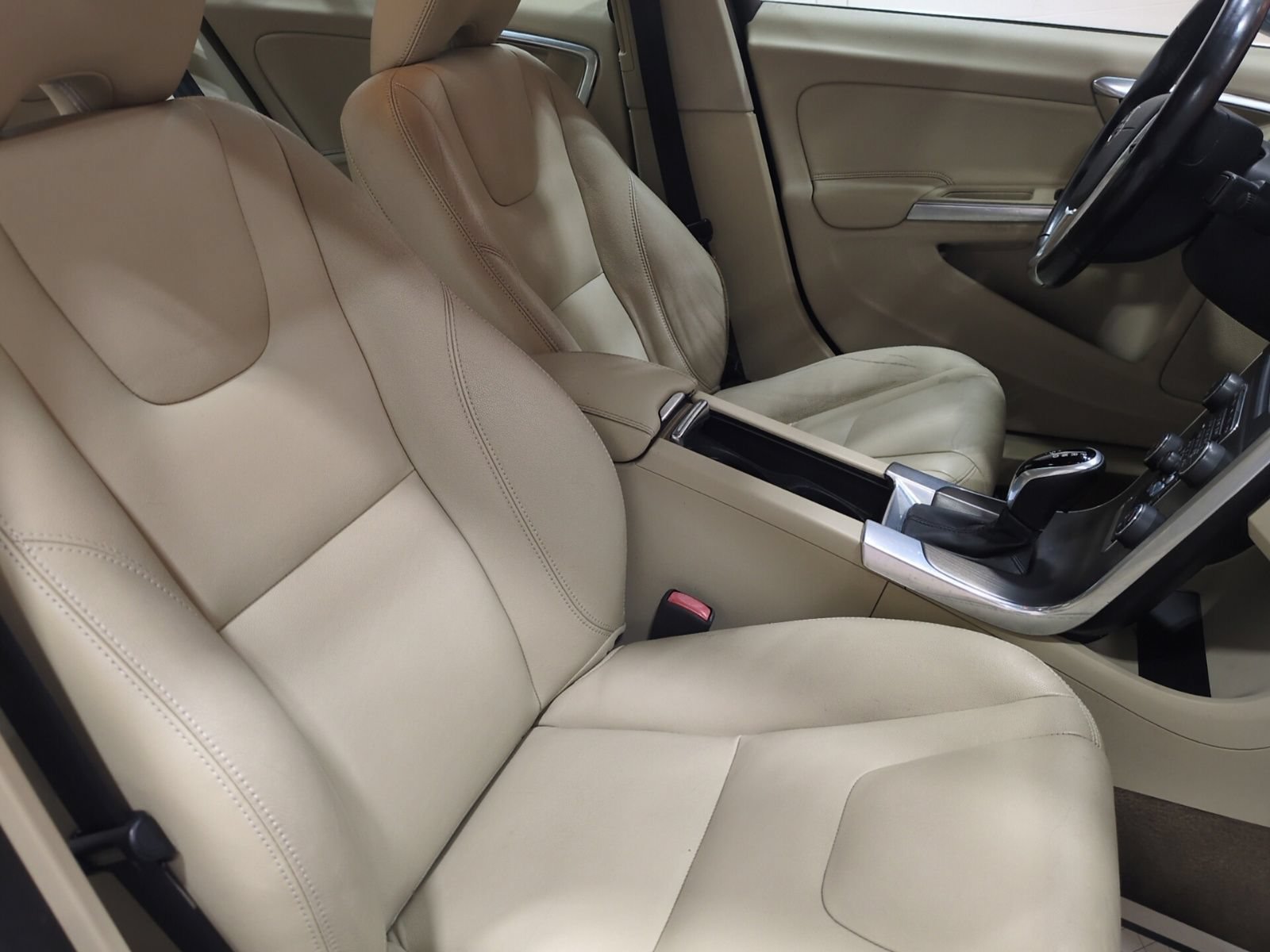 Used 2015 Volvo S60 T5 Premier AWD/4WD image 12
