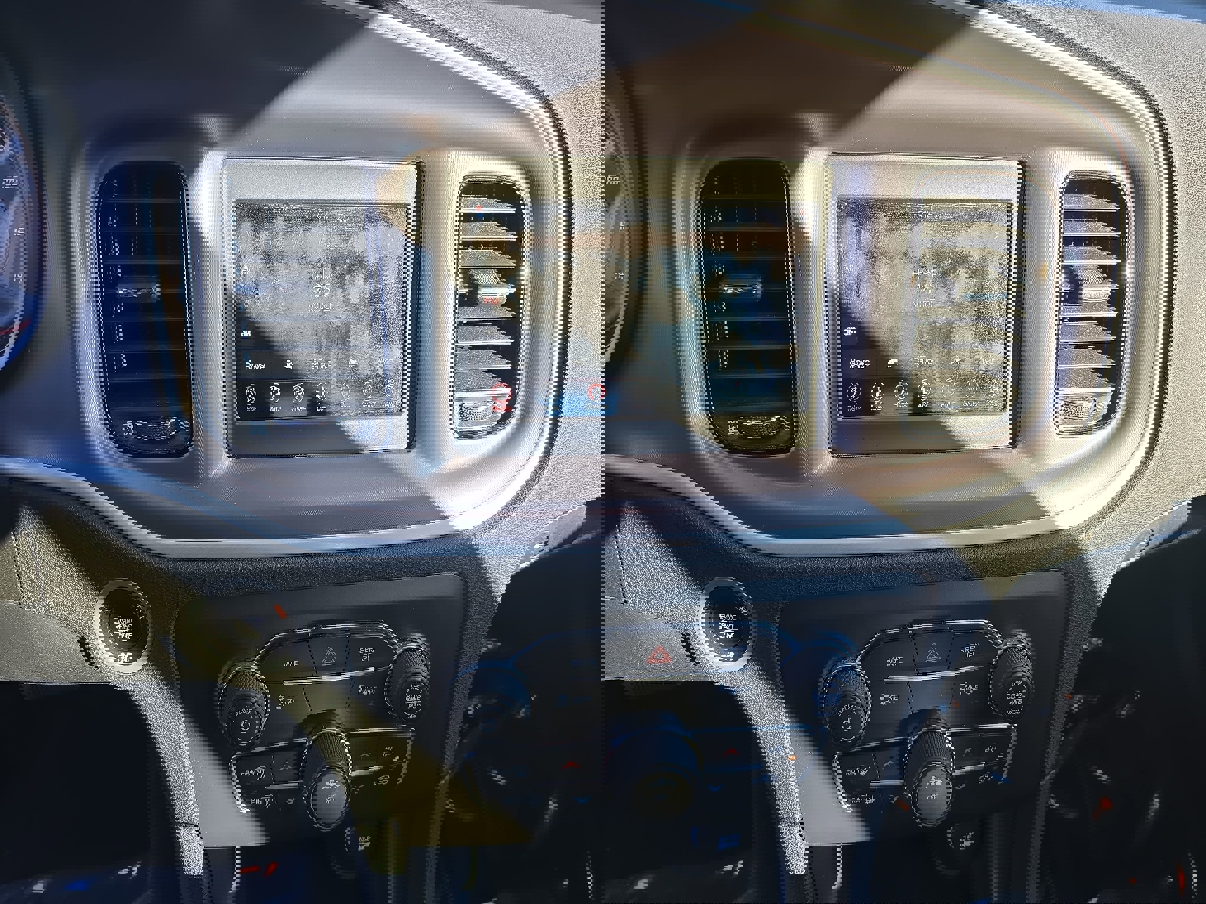 Used 2022 Dodge Charger SXT w/ Blacktop Package image 19