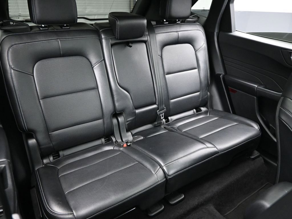 Used 2022 Ford Escape SEL w/ Technology Package AWD/4WD image 31