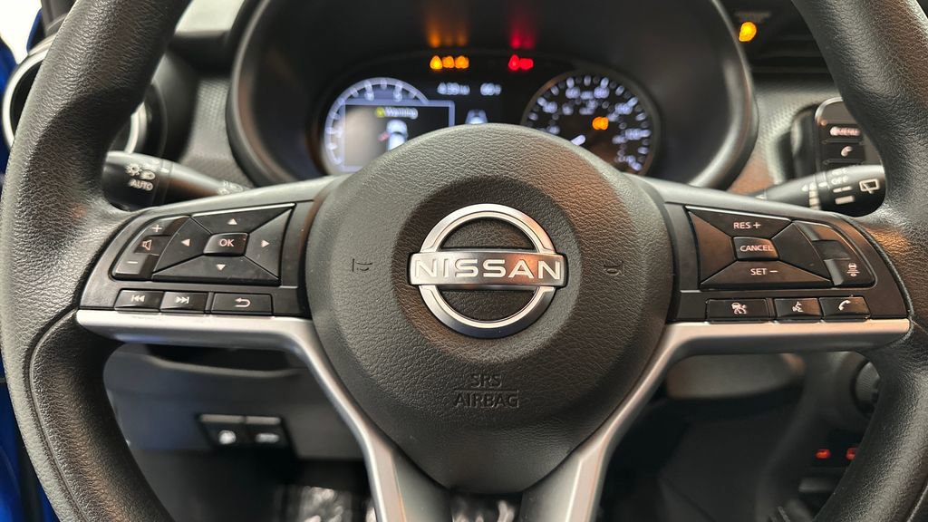 Certified 2022 Nissan Kicks SV image 14