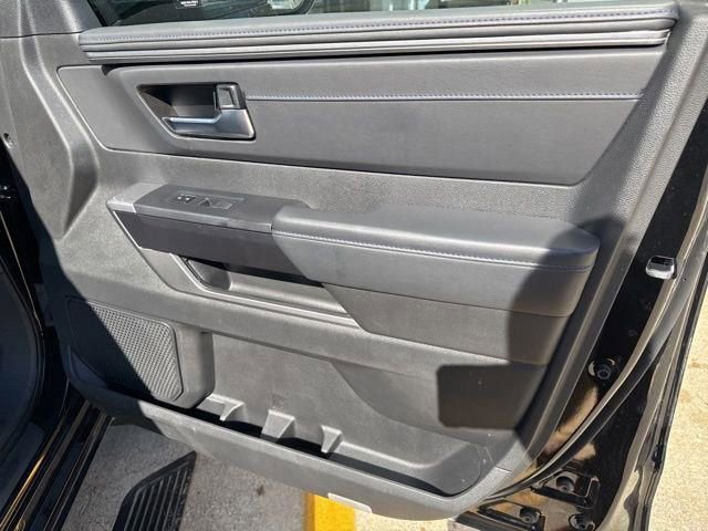 Used 2025 Toyota Tundra Platinum image 14