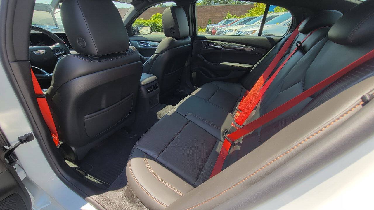 Used 2026 Cadillac CT5 V w/ LPO, ONYX Package AWD/4WD image 26