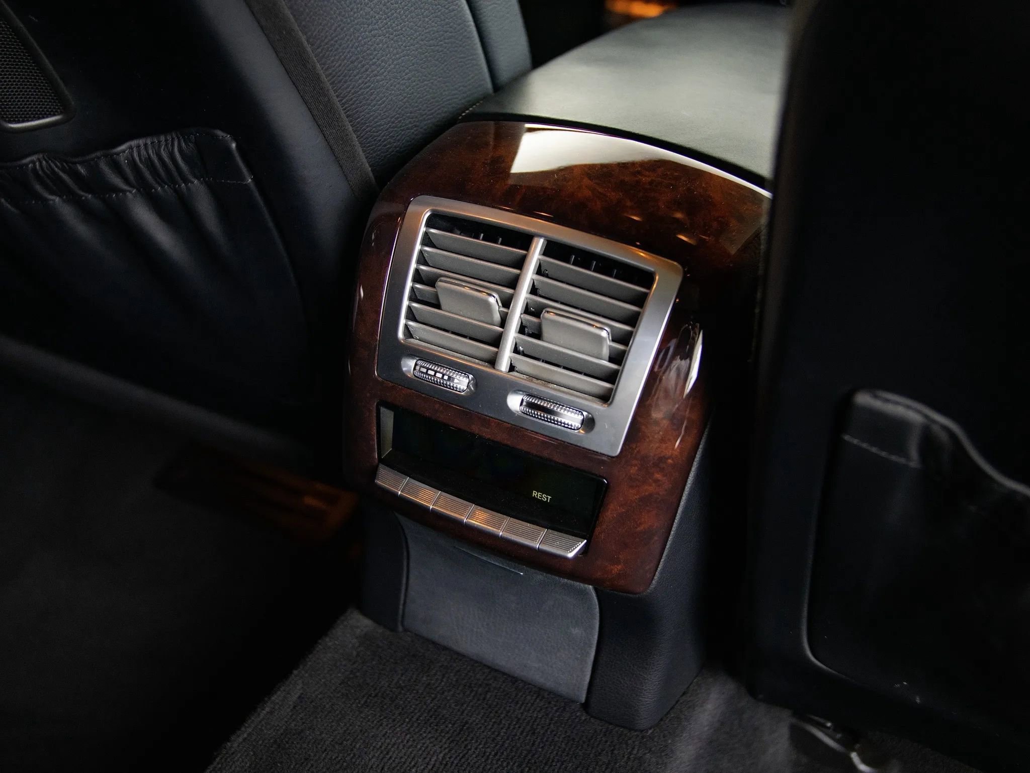 Used 2011 Mercedes-Benz S 63 AMG w/ AMG Performance Pkg image 36