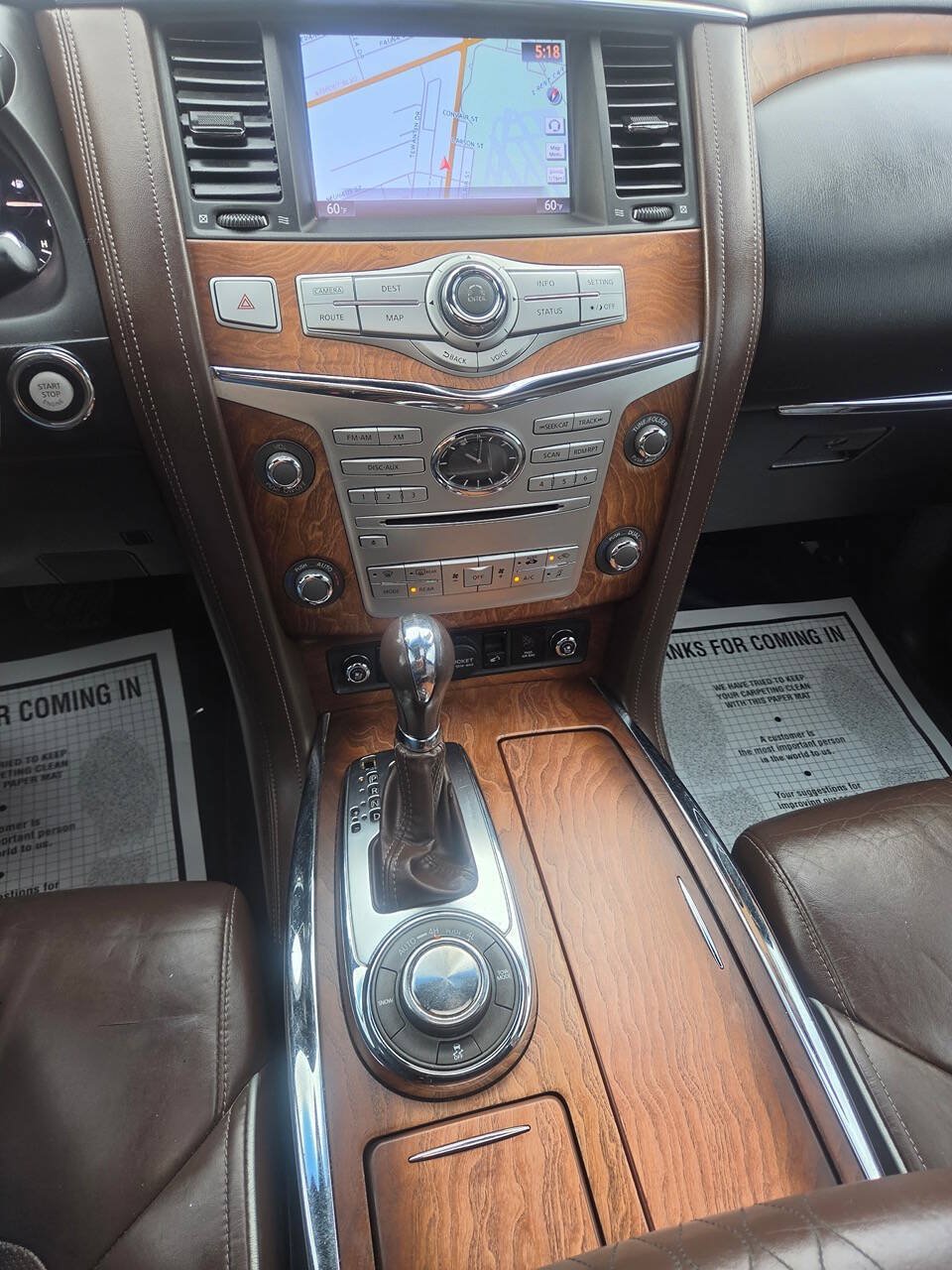 Used 2017 INFINITI QX80 Limited AWD/4WD image 9