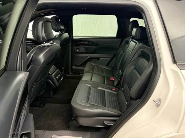 Used 2024 Lincoln Nautilus Reserve w/ Equipment Group 202A AWD/4WD image 21