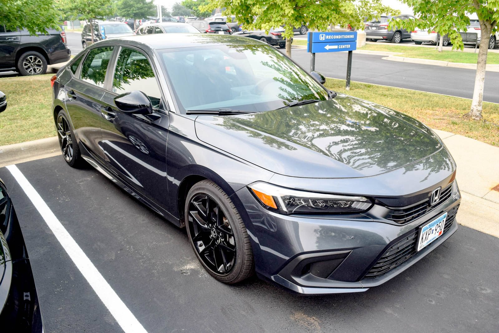 Used 2023 Honda Civic Sport image 15