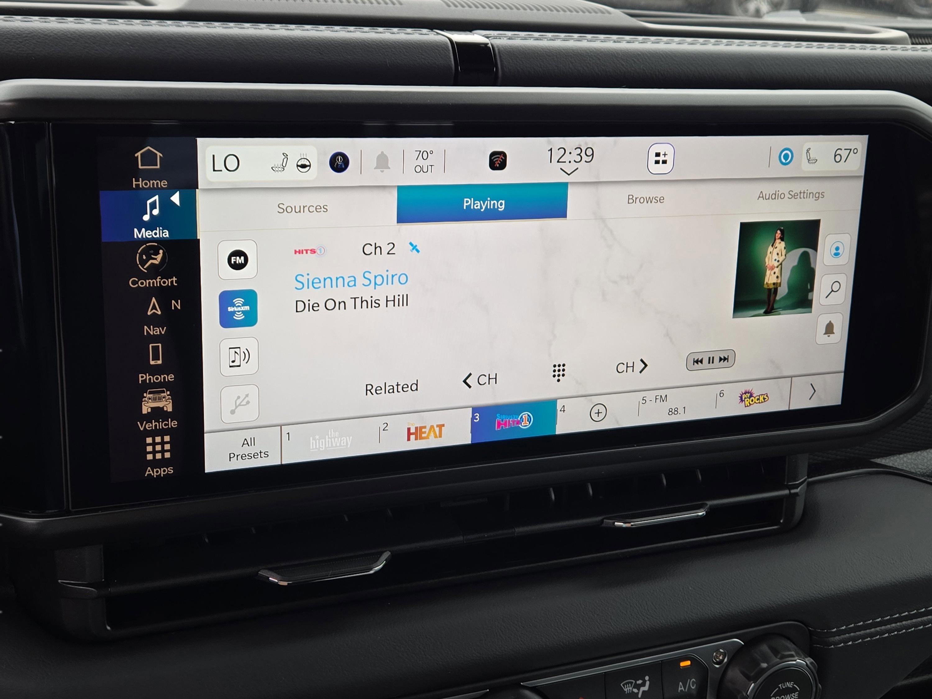 New 2026 Jeep Wrangler Unlimited Rubicon w/ Safety Group image 26