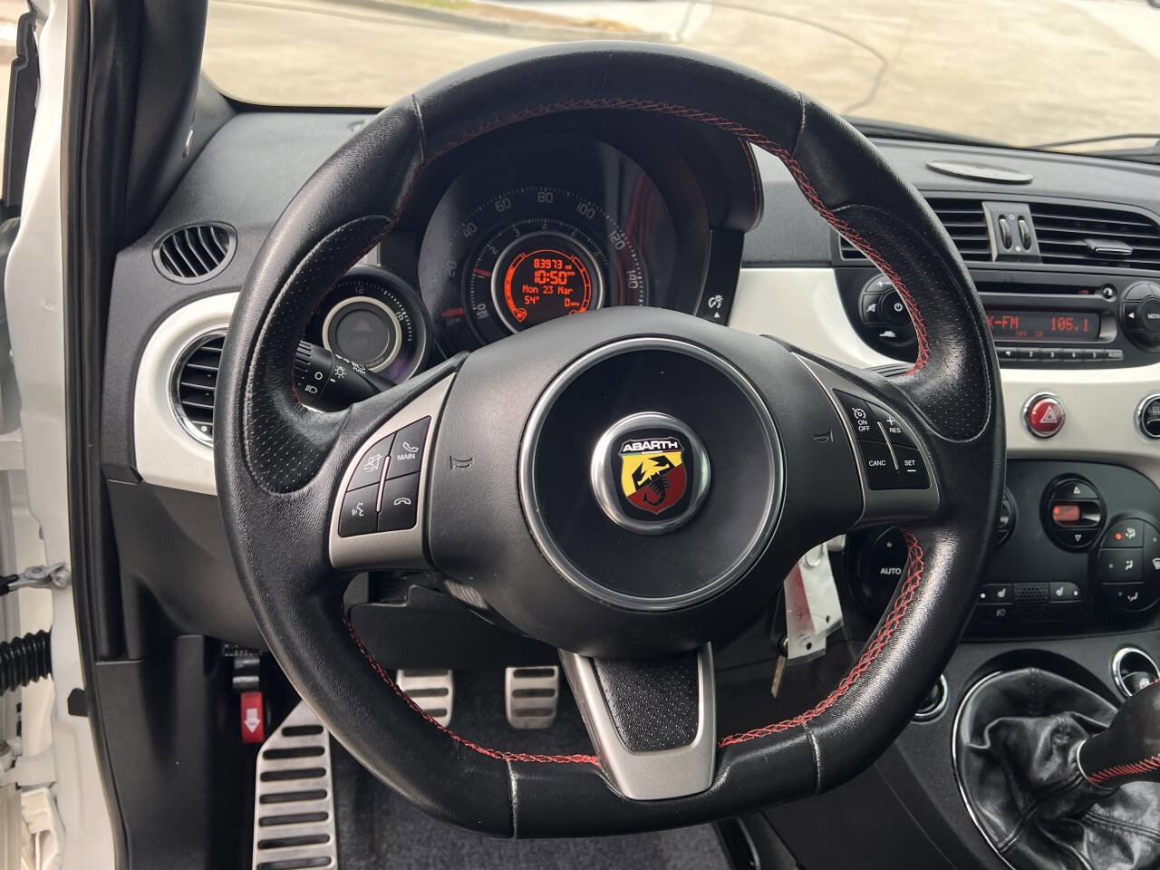 Used 2014 FIAT 500 Abarth w/ Comfort/Convenience Group image 16