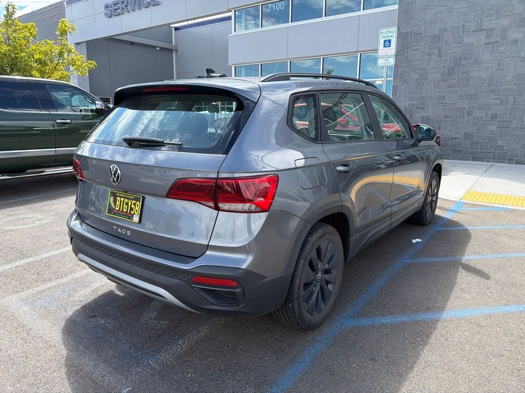 Used 2024 Volkswagen Taos S FWD image 5
