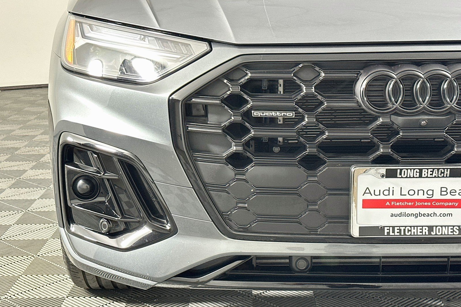 Used 2024 Audi Q5 e Premium Plus w/ Premium Plus Package AWD/4WD image 16