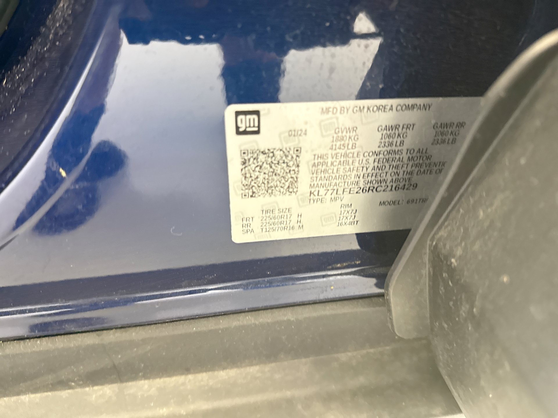 Used 2024 Chevrolet Trax LS FWD image 12