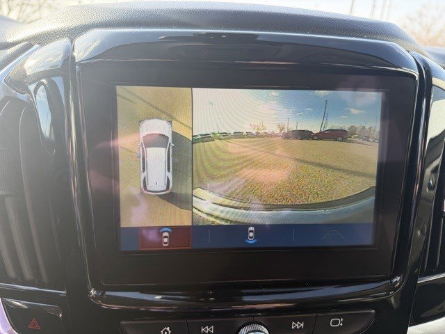 Used 2019 Chevrolet Traverse LT w/ LT Premium Package image 40