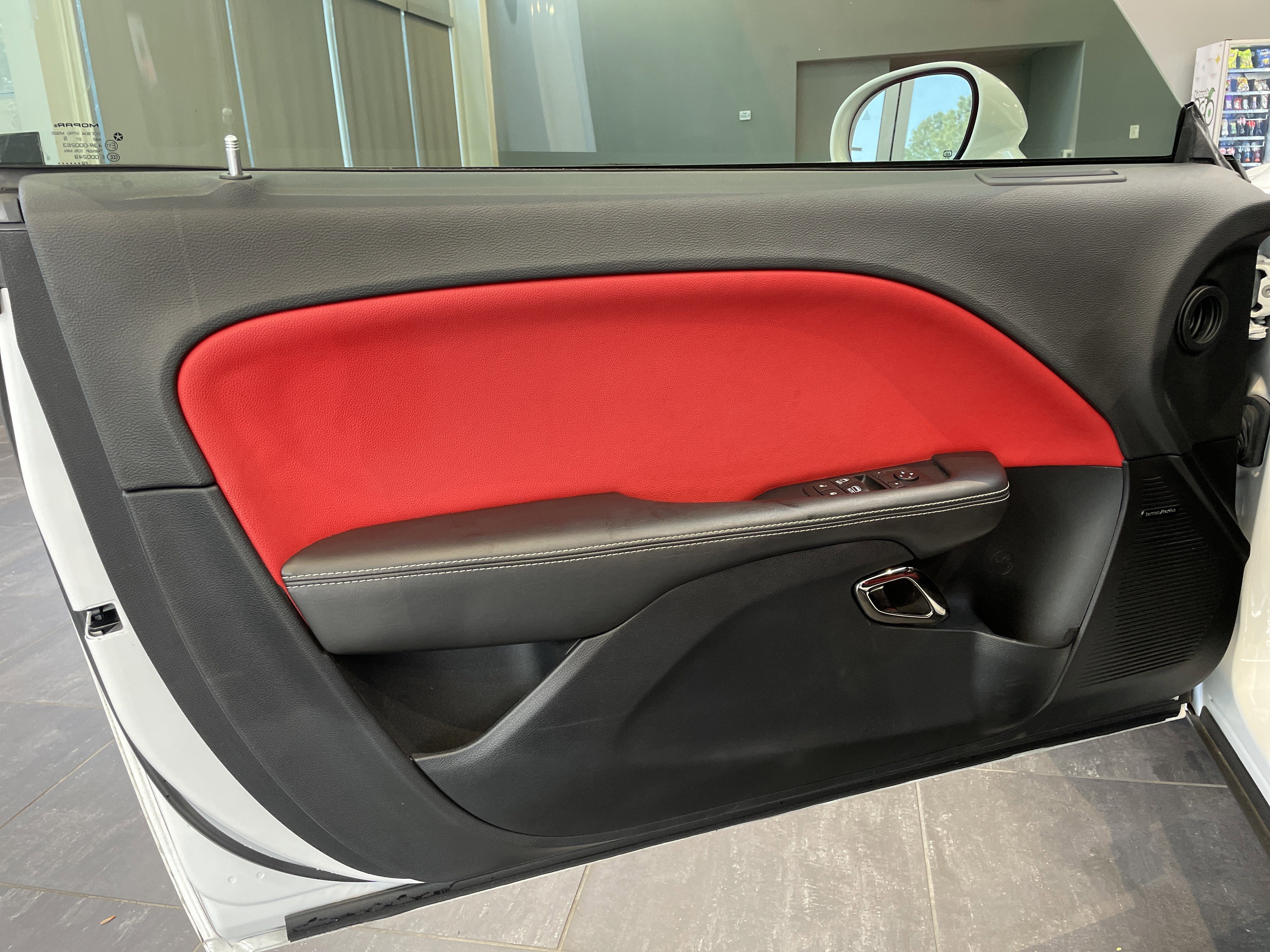 Used 2020 Dodge Challenger SRT Hellcat Redeye image 14