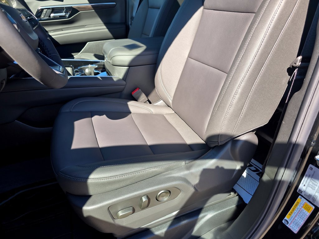 New 2027 Chevrolet Tahoe LT w/ Comfort Package AWD/4WD image 13