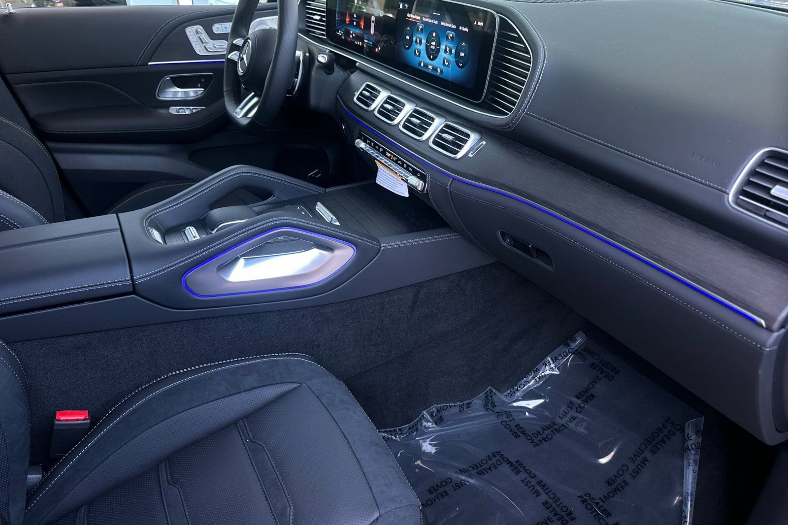 New 2026 Mercedes-Benz GLS 63 AMG 4MATIC image 8