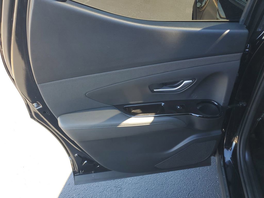 Used 2025 Hyundai Santa Cruz Limited image 7