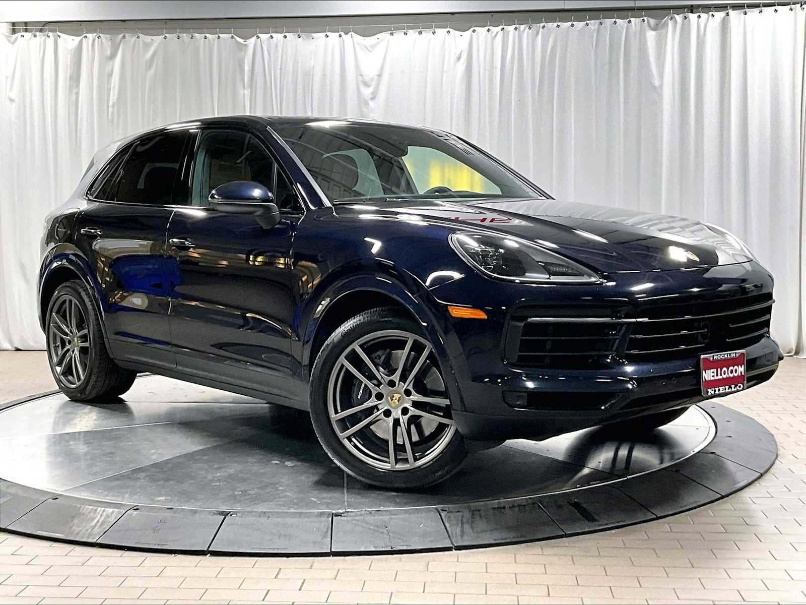 Used 2023 Porsche Cayenne image 12