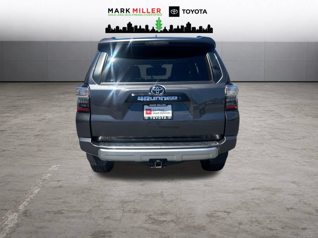 Certified 2023 Toyota 4Runner TRD Off-Road Premium w/ Moonroof Package AWD/4WD image 4