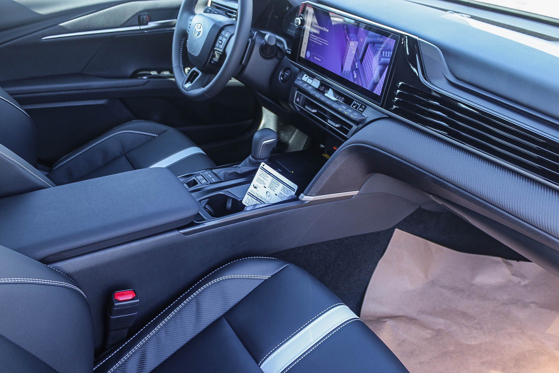 New 2026 Toyota Camry SE w/ Multimedia Upgrade Package FWD image 19