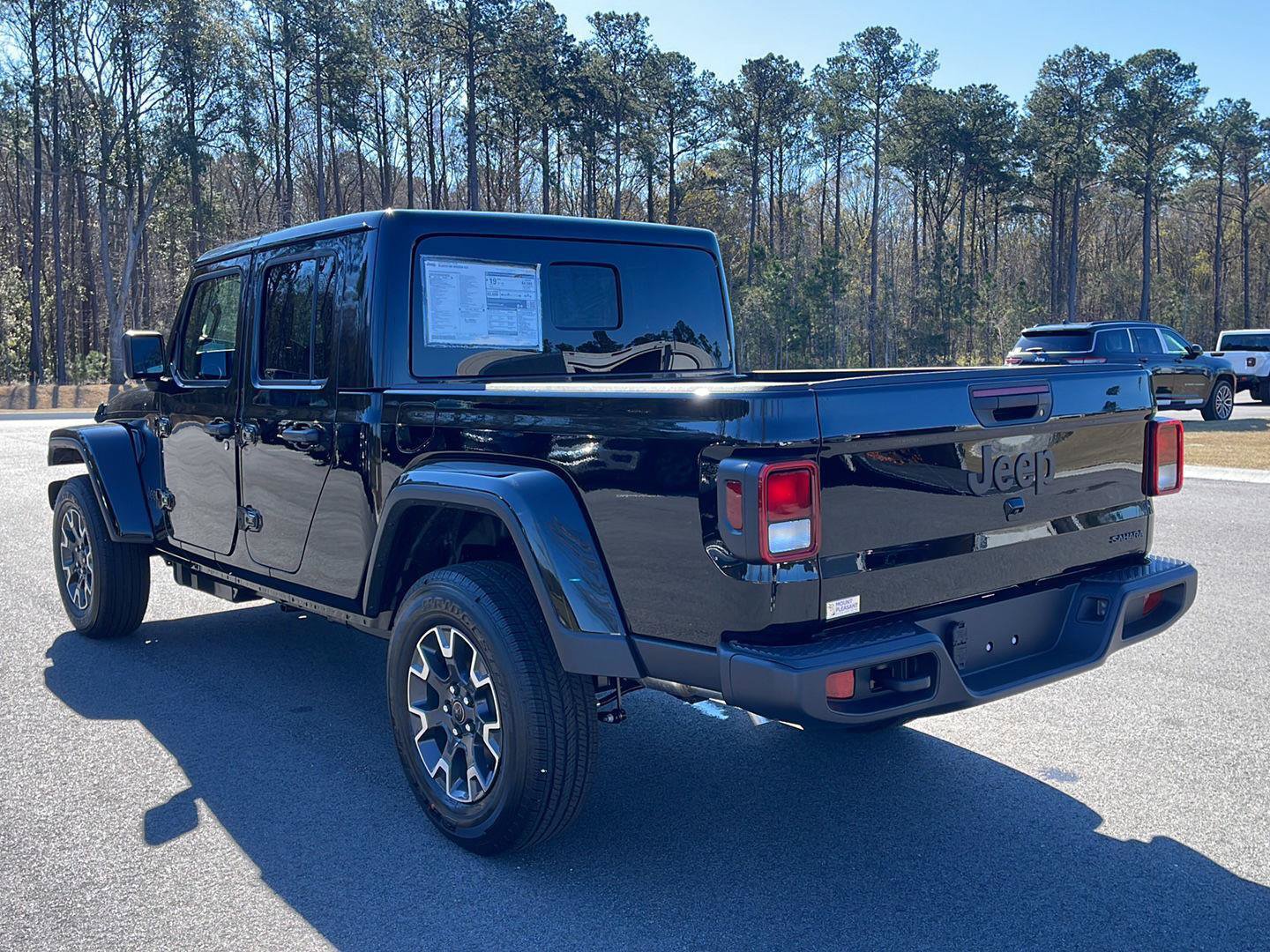 New 2026 Jeep Gladiator Sport AWD/4WD image 5