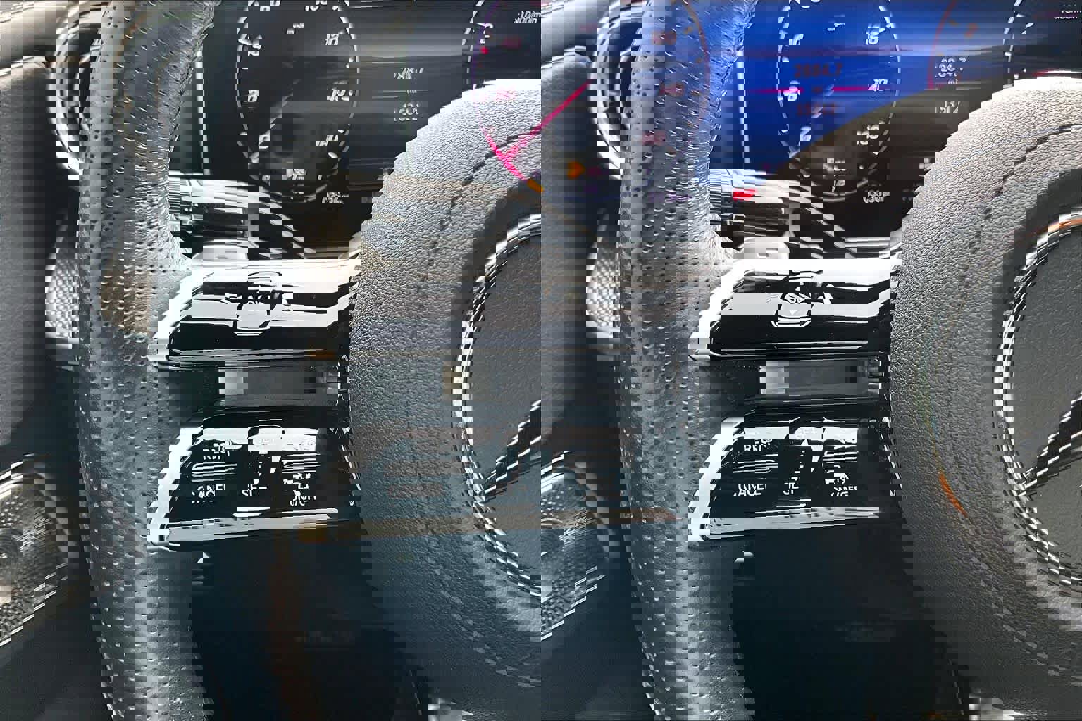 Used 2024 Mercedes-Benz CLE 450 4MATIC Coupe image 23