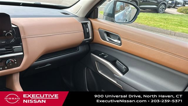 Certified 2025 Nissan Pathfinder Platinum w/ Cargo Package image 25