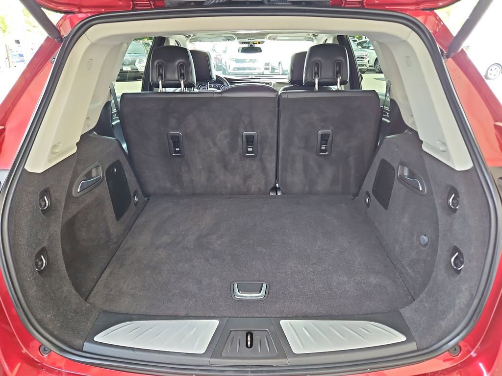 Used 2019 Buick Envision Essence AWD/4WD image 32
